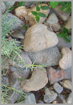 heart shaped stone 2
